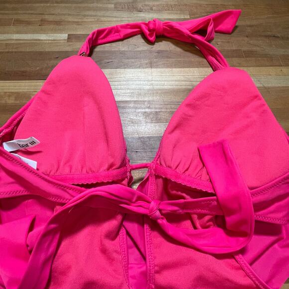 Bar III Solid Cowlneck One-Piece Swimsuit ruby pink, L - Picture 4 of 8